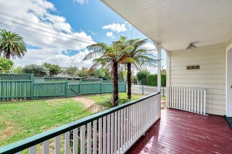 Photo of property in 1/4 Wood Street, Papakura, 2110