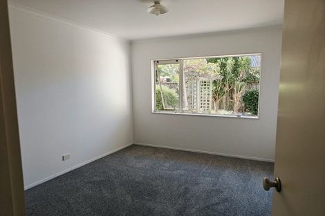Photo of property in 14 Checkerberry Court, Henderson, Auckland, 0612