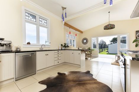 Photo of property in 374 Matua Road, Kumeu, 0891