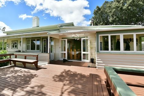 Photo of property in 2059 State Highway 16, Helensville, 0875