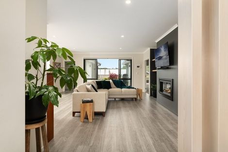 Photo of property in 101 Puhirake Crescent, Pyes Pa, Tauranga, 3112