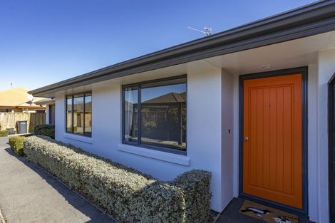 Photo of property in 52 Mahlet Street, Northwood, Christchurch, 8051