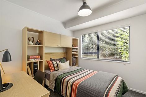 Photo of property in 2/70b Matipo Road, Mairangi Bay, Auckland, 0630