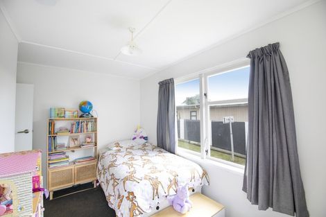Photo of property in 20 Tait Drive, Greenmeadows, Napier, 4112