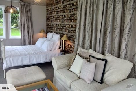 Photo of property in 75 Muhunoa Road West, Ohau, Levin, 5570