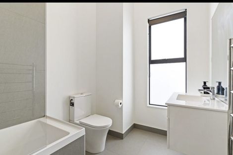 Photo of property in 6/82 East Coast Road, Milford, Auckland, 0620