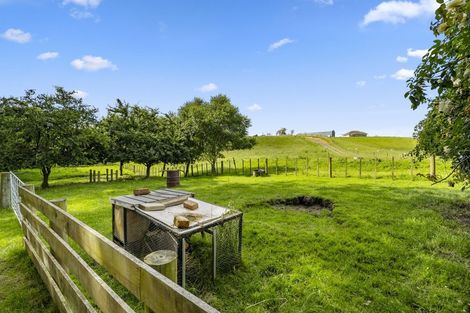 Photo of property in 90 Cemetery Road, Sanson, Palmerston North, 4479