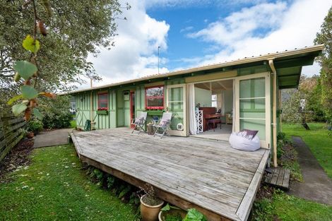 Photo of property in 1/68 Glenvar Road, Torbay, Auckland, 0630