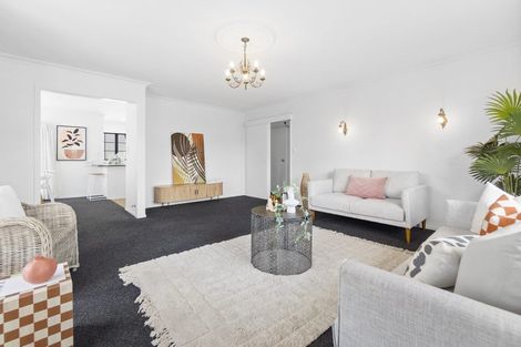 Photo of property in 14b Minchin Crescent, St Andrews, Hamilton, 3200