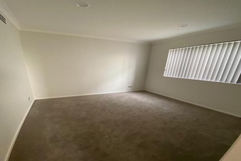 Photo of property in 84 Tir Conaill Avenue, Flat Bush, Auckland, 2019