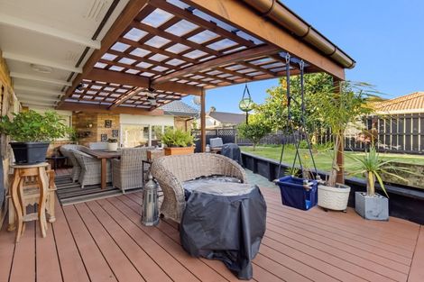 Photo of property in 36 Stewart Gibson Place, Manurewa, Auckland, 2105