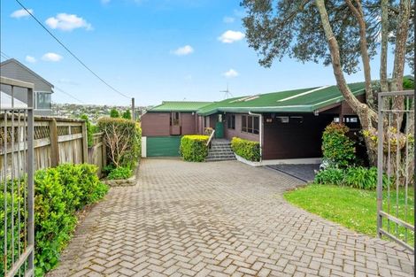 Photo of property in 19 Kowhai Road, Mairangi Bay, Auckland, 0630