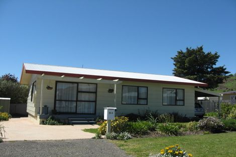 Photo of property in 1/25 Manson Avenue, Stoke, Nelson, 7011