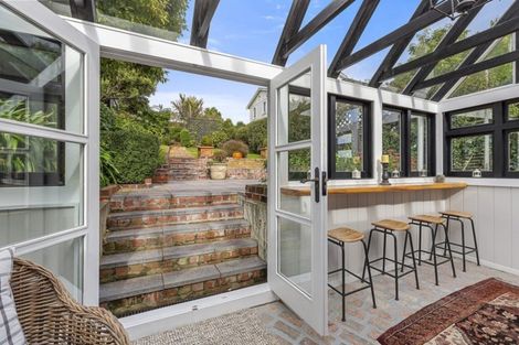 Photo of property in 27 Braithwaite Street, Karori, Wellington, 6012