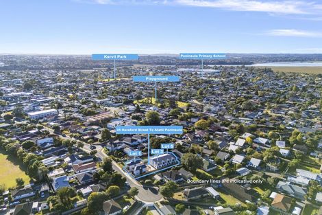 Photo of property in 35d Hereford Street, Te Atatu Peninsula, Auckland, 0610