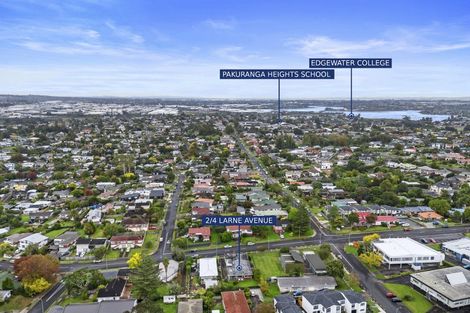Photo of property in 2/4 Larne Avenue, Pakuranga Heights, Auckland, 2010