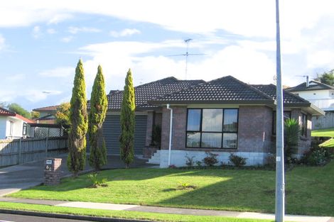 Photo of property in 60 Gosford Drive, Botany Downs, Auckland, 2010