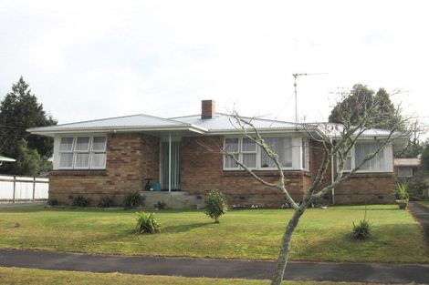 Photo of property in 19 Southsea Crescent, Silverdale, Hamilton, 3216