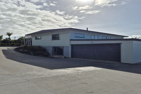 Photo of property in 17 Gorge Road, Maungaturoto, 0520