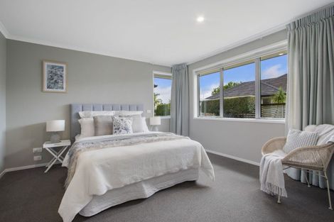 Photo of property in 60 Kayelene Place, Omokoroa, 3114