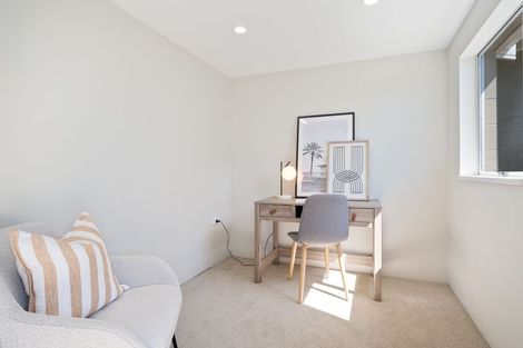 Photo of property in 447b Mairehau Road, Parklands, Christchurch, 8083