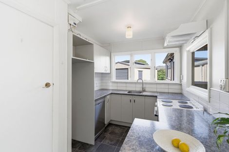 Photo of property in 23 Guildford Street, Burnside, Christchurch, 8053