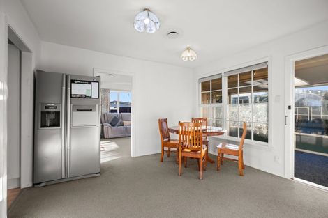 Photo of property in 12 Springmead Place, Hornby, Christchurch, 8042