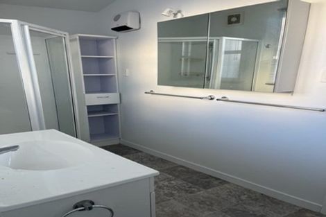 Photo of property in 12 Levy Street, Mount Victoria, Wellington, 6011