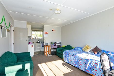 Photo of property in 3/806 Lyell Street, Akina, Hastings, 4122