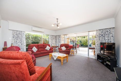 Photo of property in 71 Fairview Avenue, Feilding, 4702