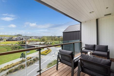 Photo of property in 202/167 Glenvar Ridge Road, Long Bay, Auckland, 0630