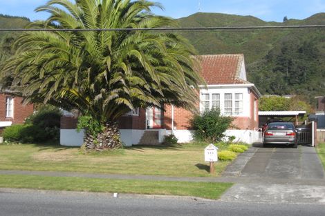 Photo of property in 144 Waddington Drive, Naenae, Lower Hutt, 5011