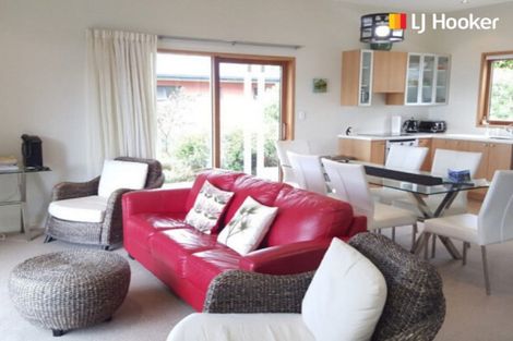 Photo of property in 3 Ngaio Street, Macandrew Bay, Dunedin, 9014