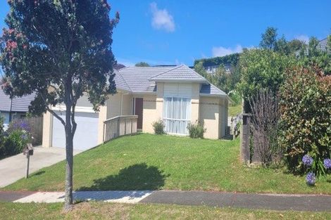 Photo of property in 48 Tongariro Drive, Aotea, Porirua, 5024