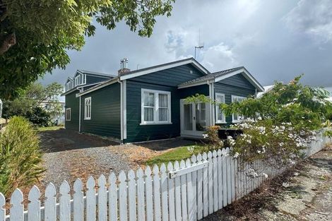 Photo of property in 29 Dahlia Street, Palmerston North, 4410