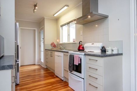 Photo of property in 10 Claremont Avenue, Paeroa, 3600