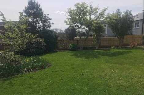 Photo of property in 39 Handyside Street, Tawa, Wellington, 5028