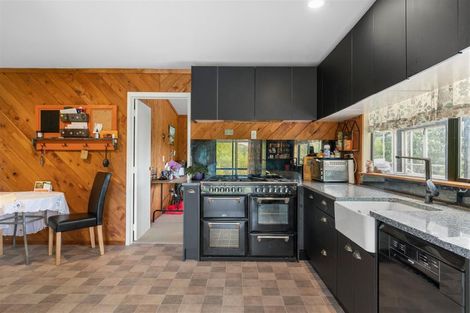 Photo of property in 34 Naumai Road, Tauhoa, Warkworth, 0984