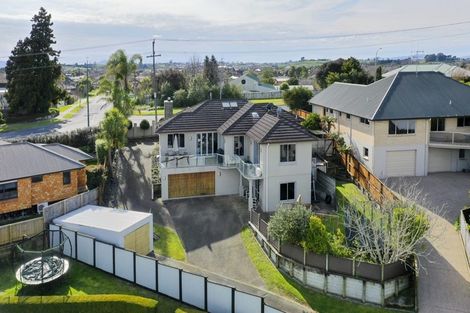 Photo of property in 102 Rototuna Road, Rototuna, Hamilton, 3210