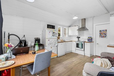 Photo of property in 40 Cranmer Square, Christchurch Central, Christchurch, 8013