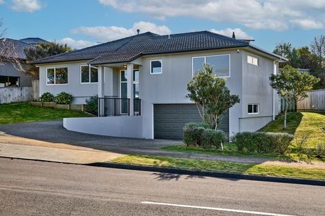 Photo of property in 64 Te Puia Drive, Aotea, Porirua, 5024