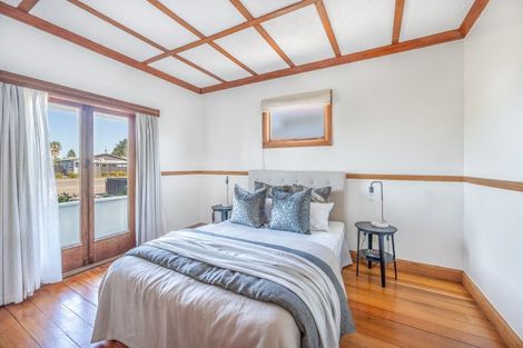 Photo of property in 5 Georges Drive, Napier South, Napier, 4110