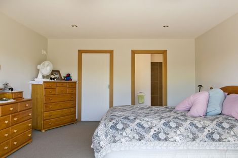 Photo of property in 28 Punawai Place, Nukuhau, Taupo, 3330