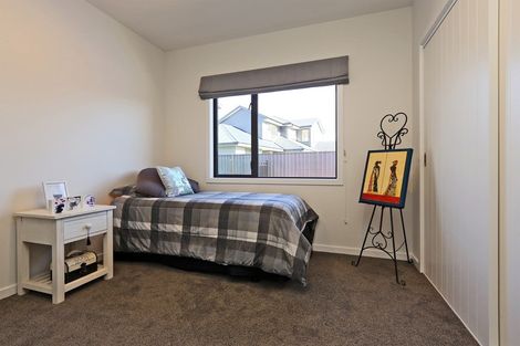 Photo of property in 20 Aspiring Drive, Poraiti, Napier, 4112