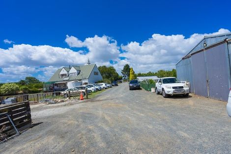 Photo of property in 1282 Alfriston Road Alfriston Auckland - Papakura
