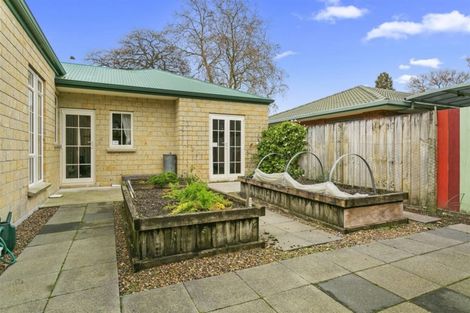 Photo of property in 87 Carlyle Street, Leamington, Cambridge, 3432