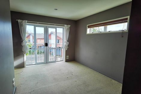 Photo of property in 14/30 John Jennings Drive, Oteha, Auckland, 0632
