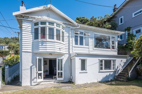 Photo of property in 156 Grafton Road, Roseneath, Wellington, 6011