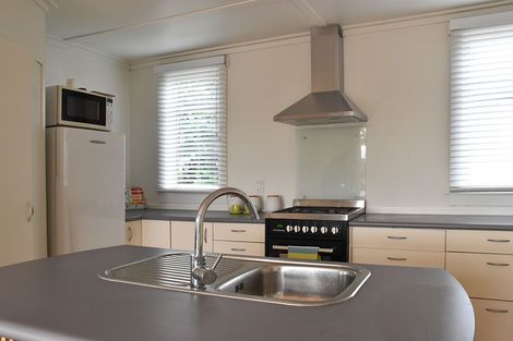 Photo of property in 19 Waitahanui Avenue, Taupo, 3330