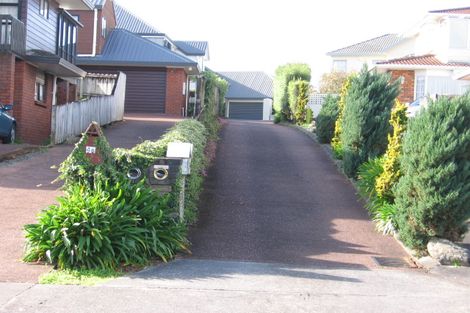 Photo of property in 2/8 Calluna Crescent, Totara Heights, Auckland, 2105
